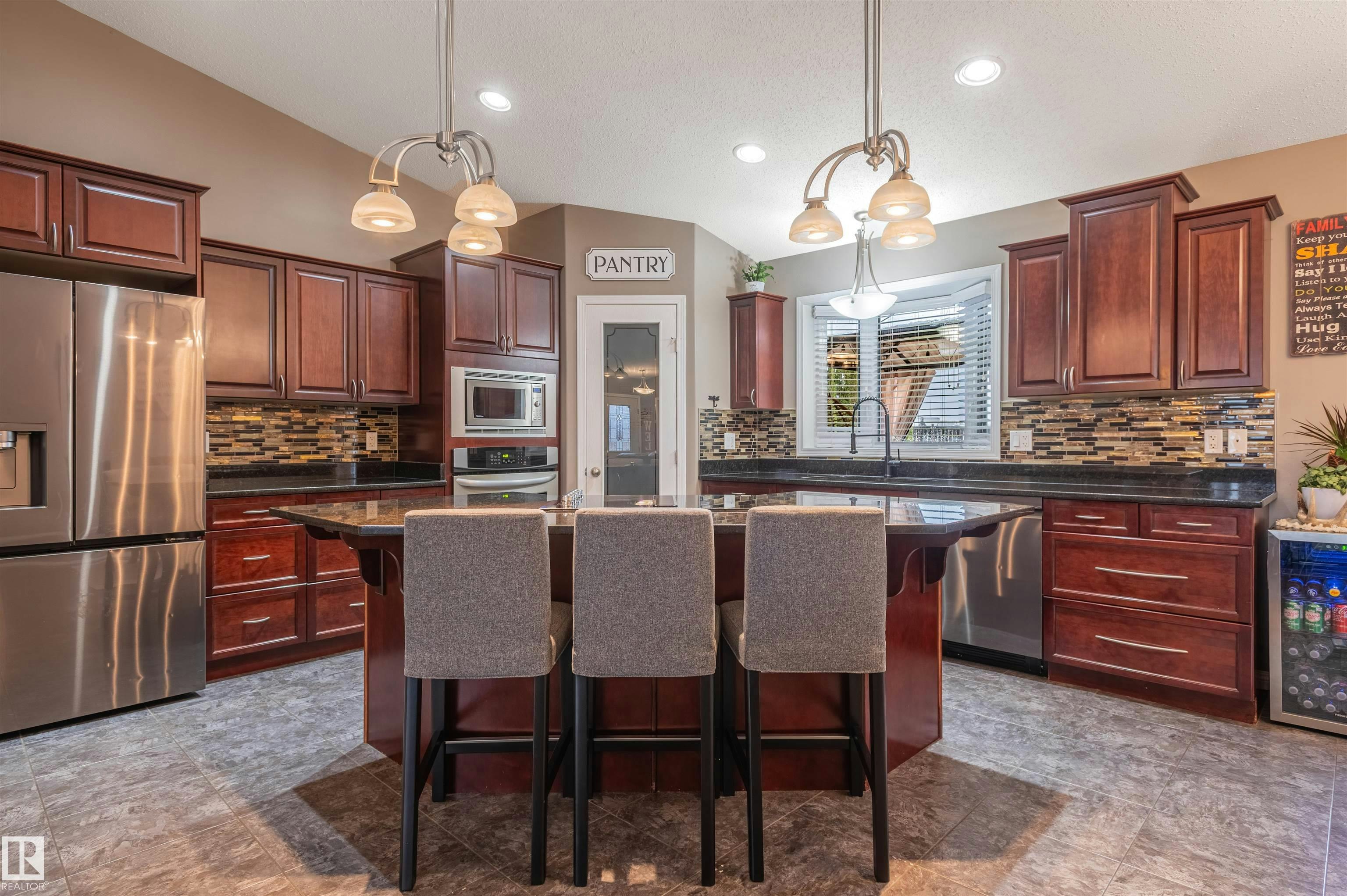 5307 46 Street, Two Hills, AB, T0B 4K0