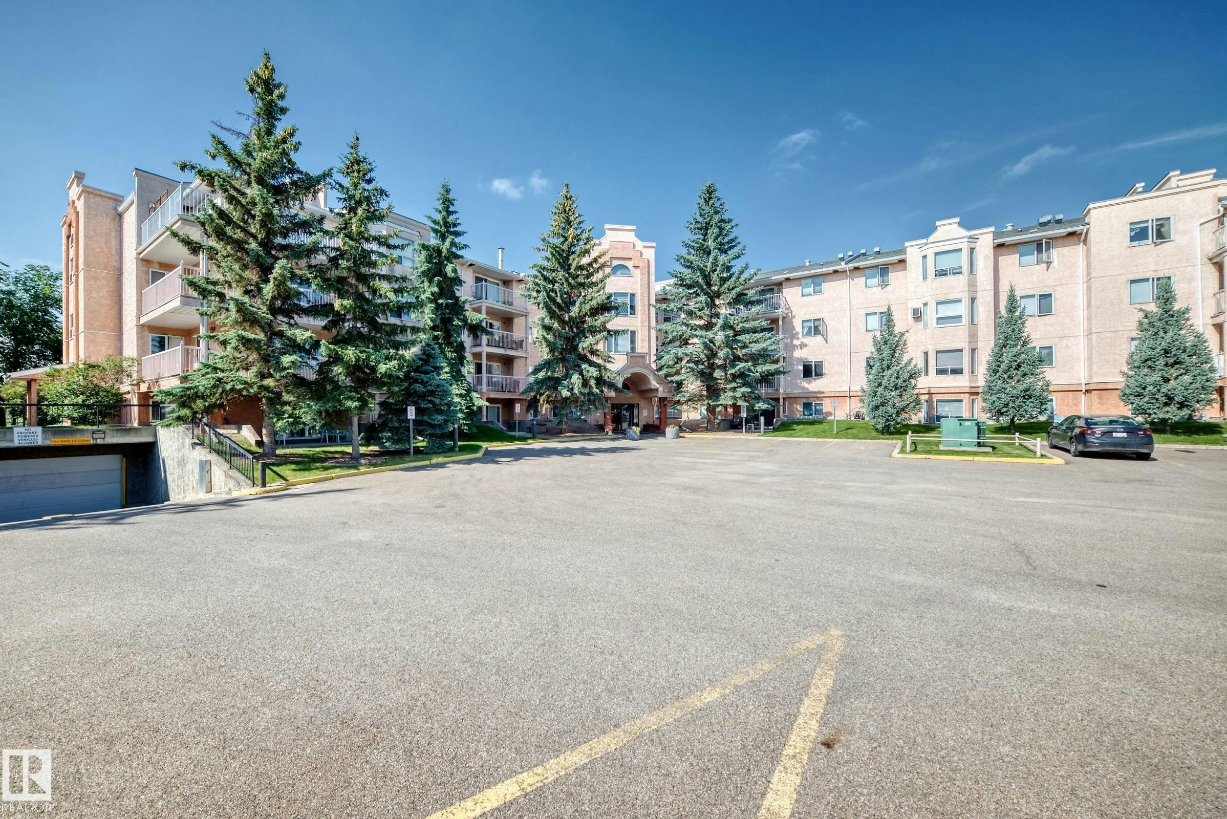 109-10945 21 Avenue, Edmonton, AB, T6J 6R3