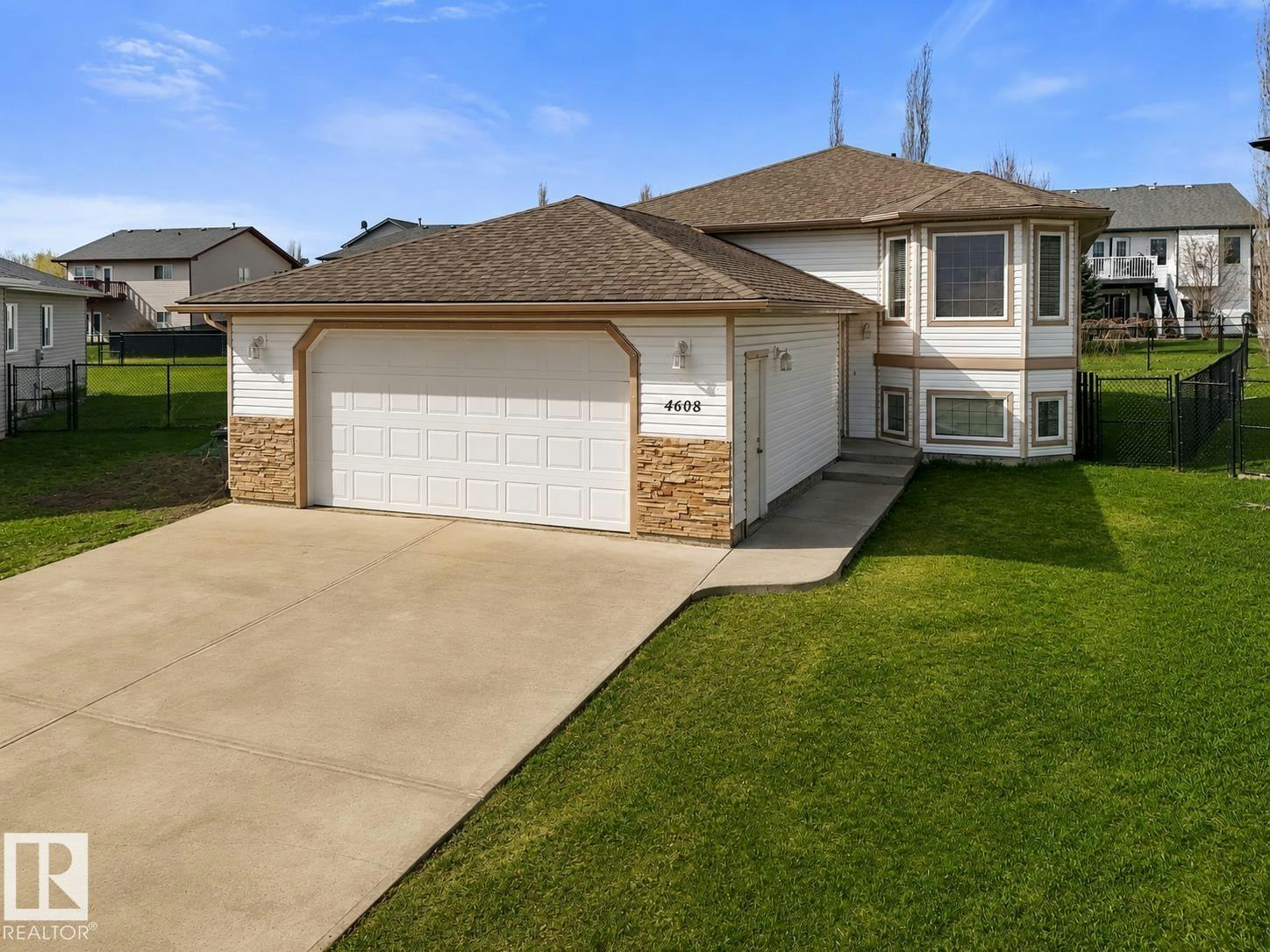 4608 39 Street, Drayton Valley, AB, T7A 0A8