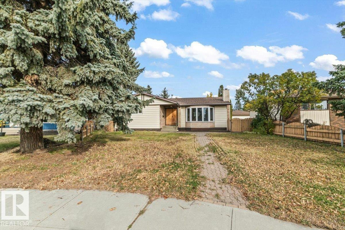 13575 105 Street, Edmonton, AB, T5E 4S8