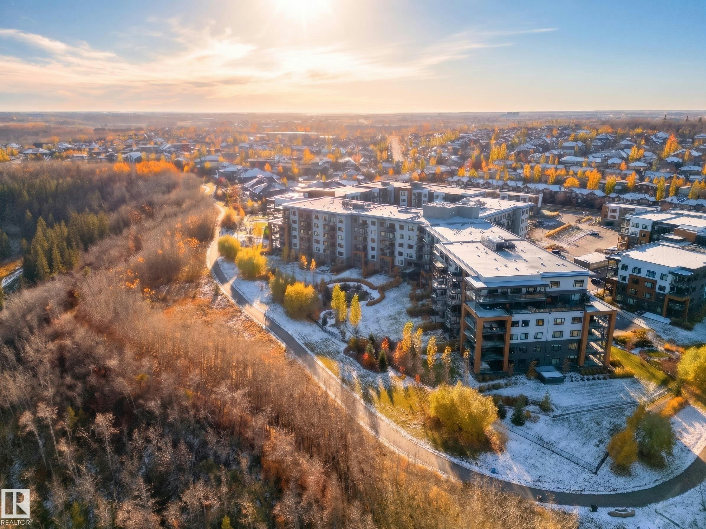 122-7463 May Common, Edmonton, AB, T6R 0X1