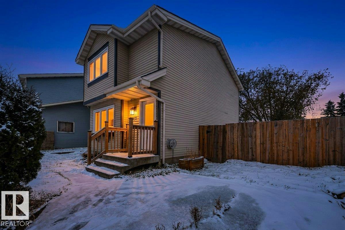 3207 46 Street - 5