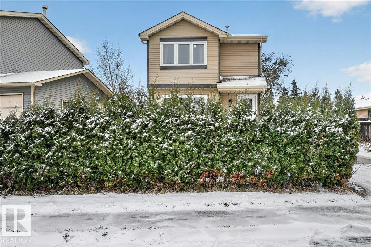 3207 46 Street - 4