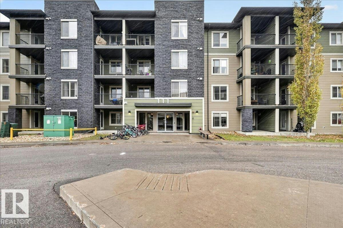 111-111 Watt Common, Edmonton, AB, T6X 2C6