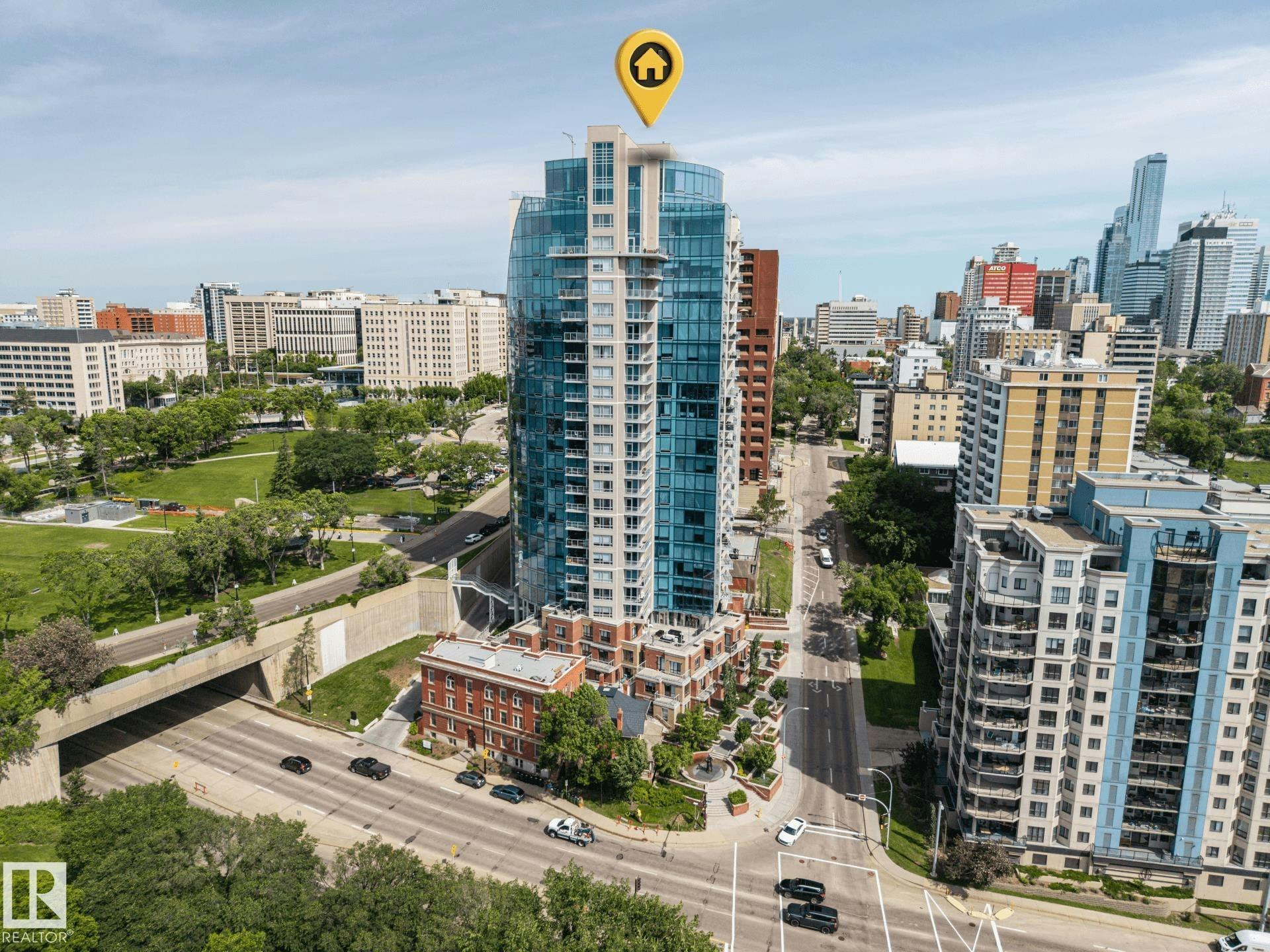 802-9720 106 Street, Edmonton, AB, T5K 0K8