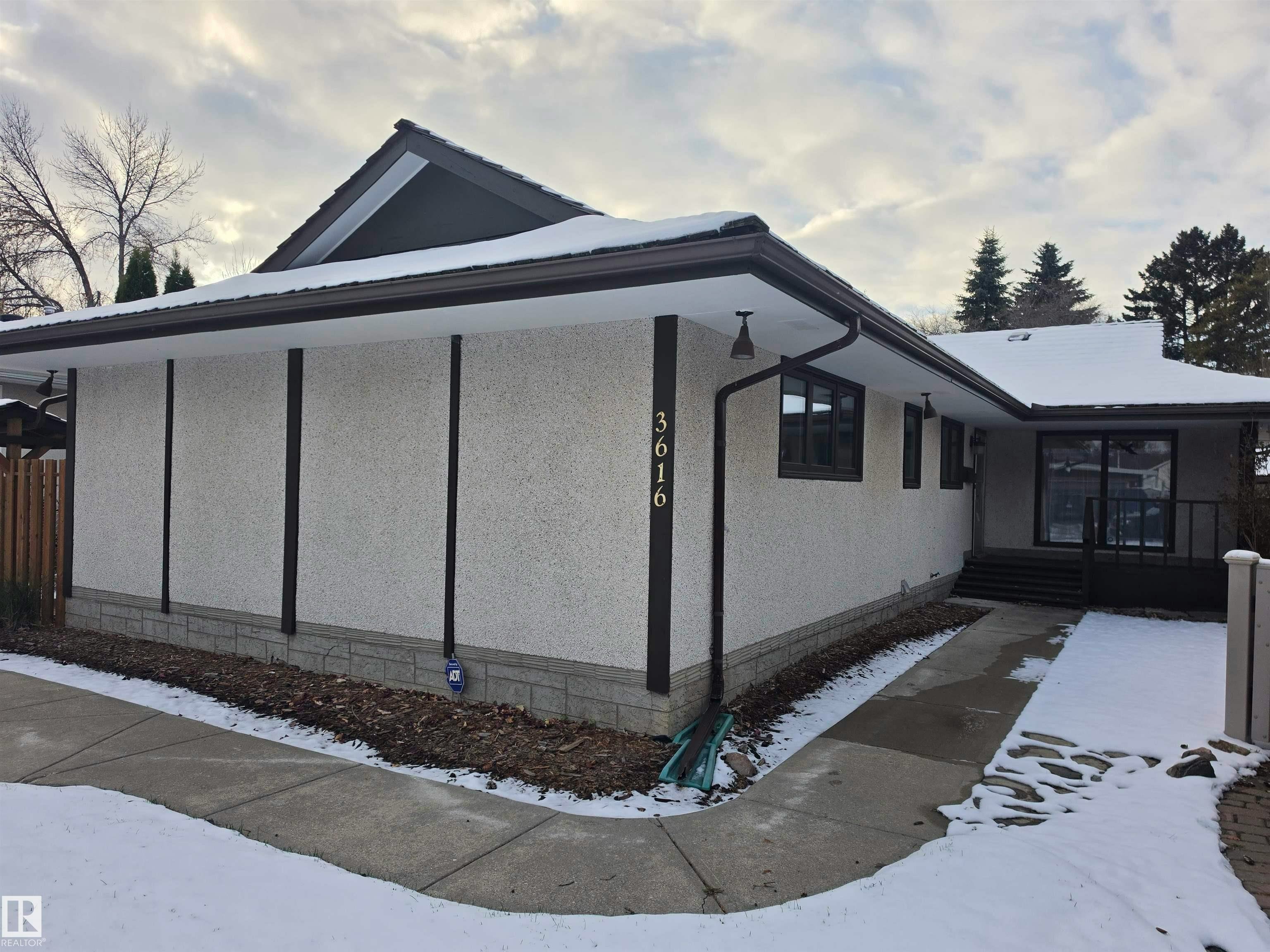 3616 117 Street, Edmonton, AB, T6J 1S3