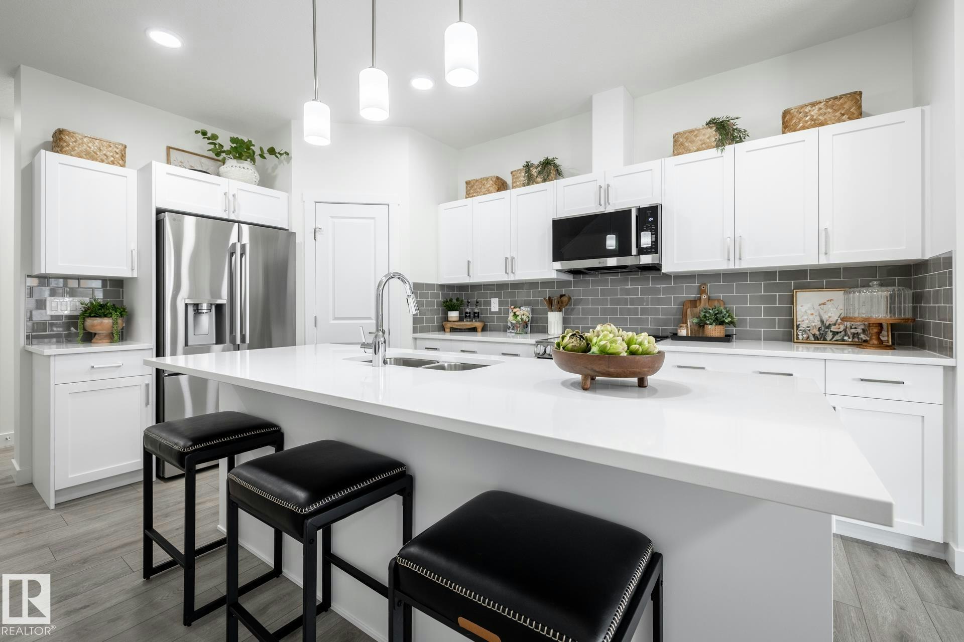 8613 97 Avenue, Morinville, AB, T8R 2S1