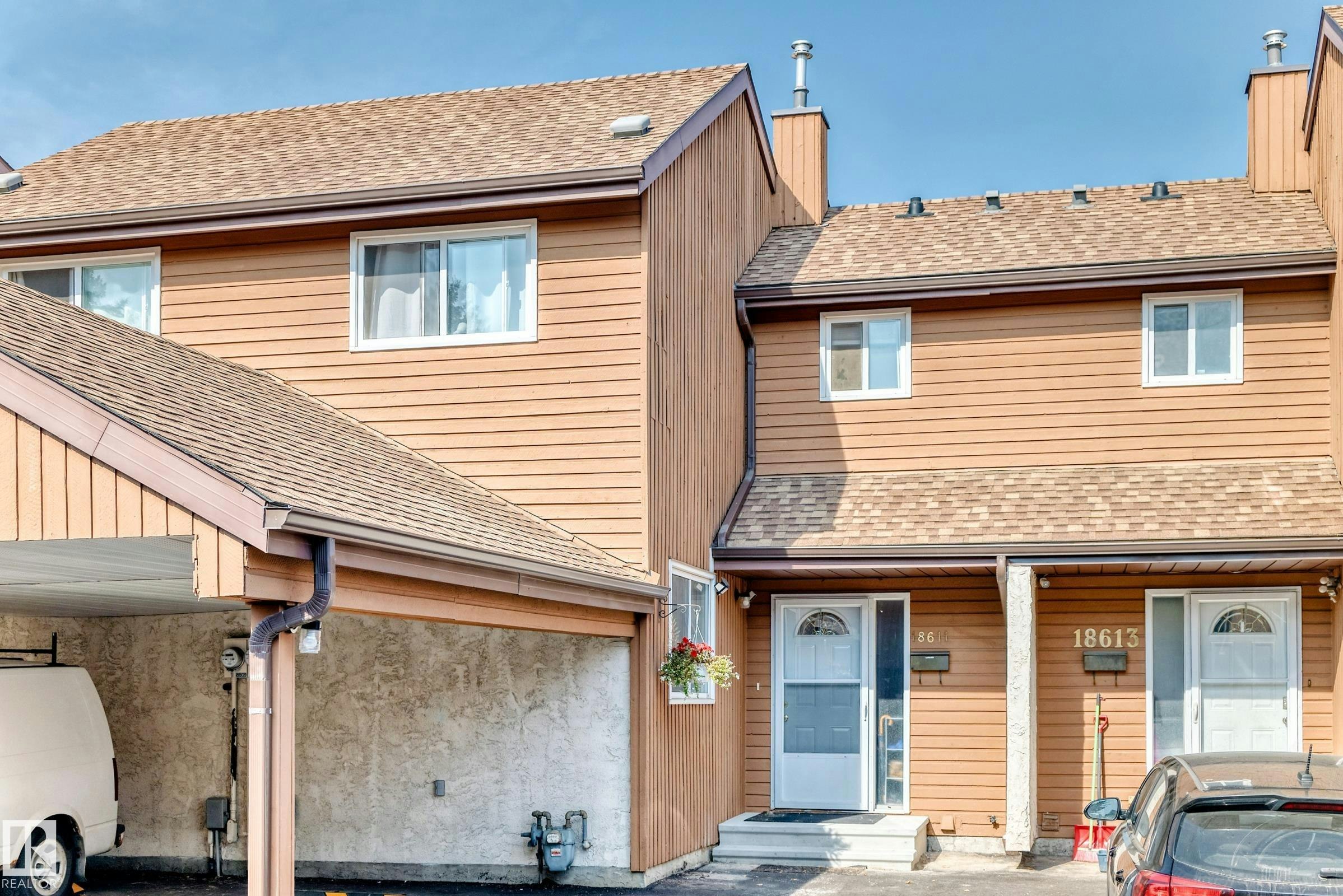 18611 66 Avenue, Edmonton, AB, T5T 2M3