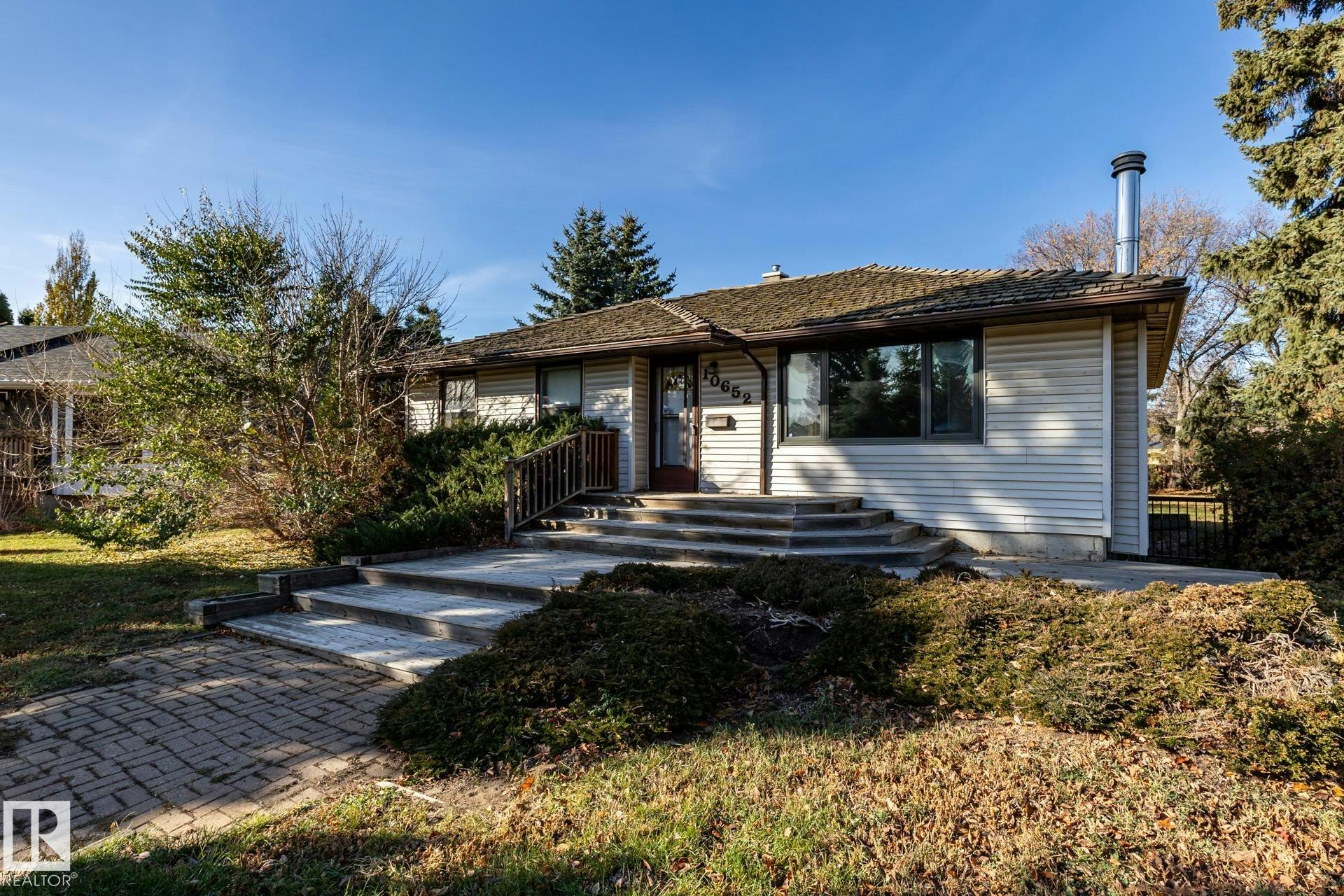 10652 146 Street, Edmonton, AB, T5N 3A7
