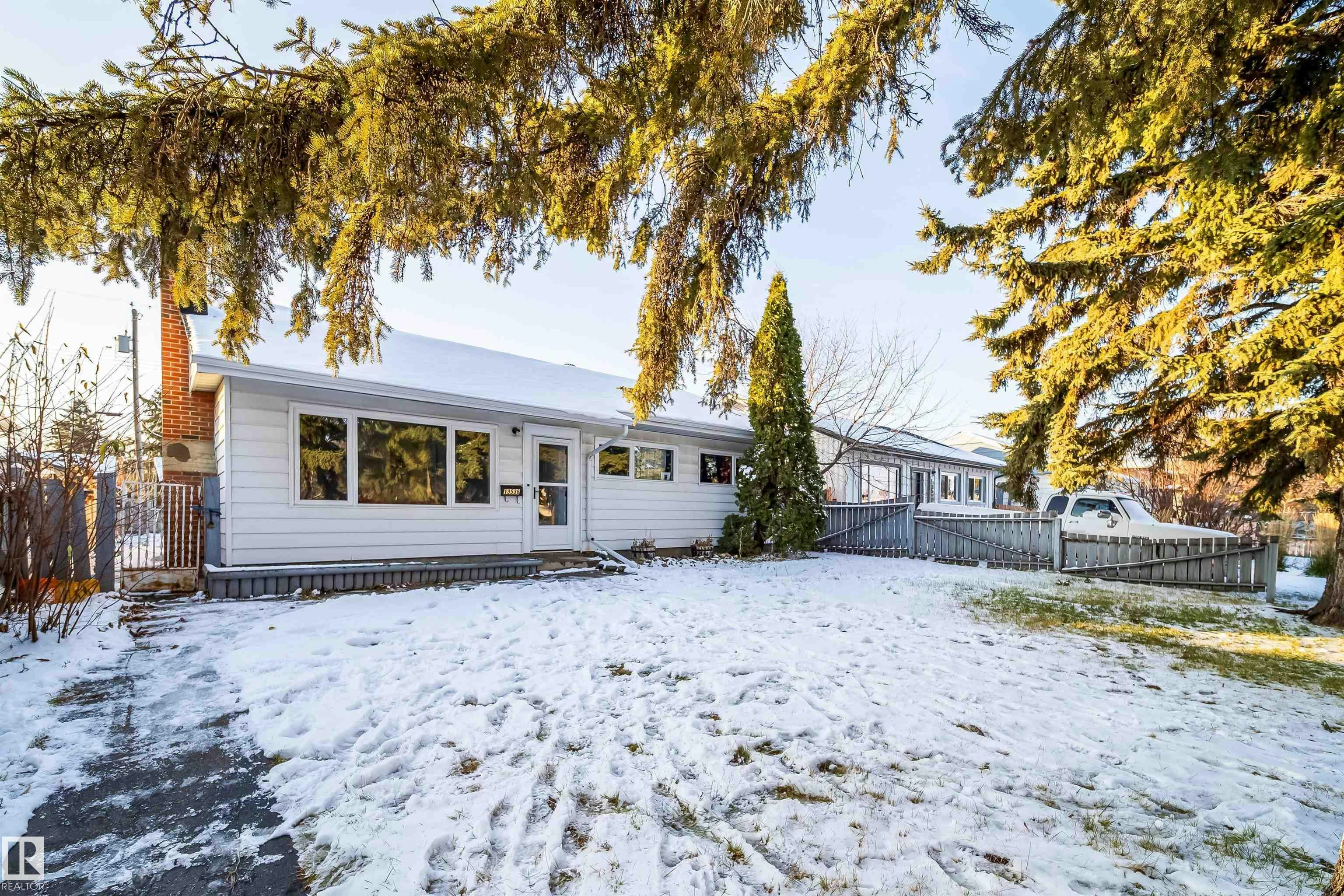 13536 139 Street, Edmonton, AB, T5L 2C4