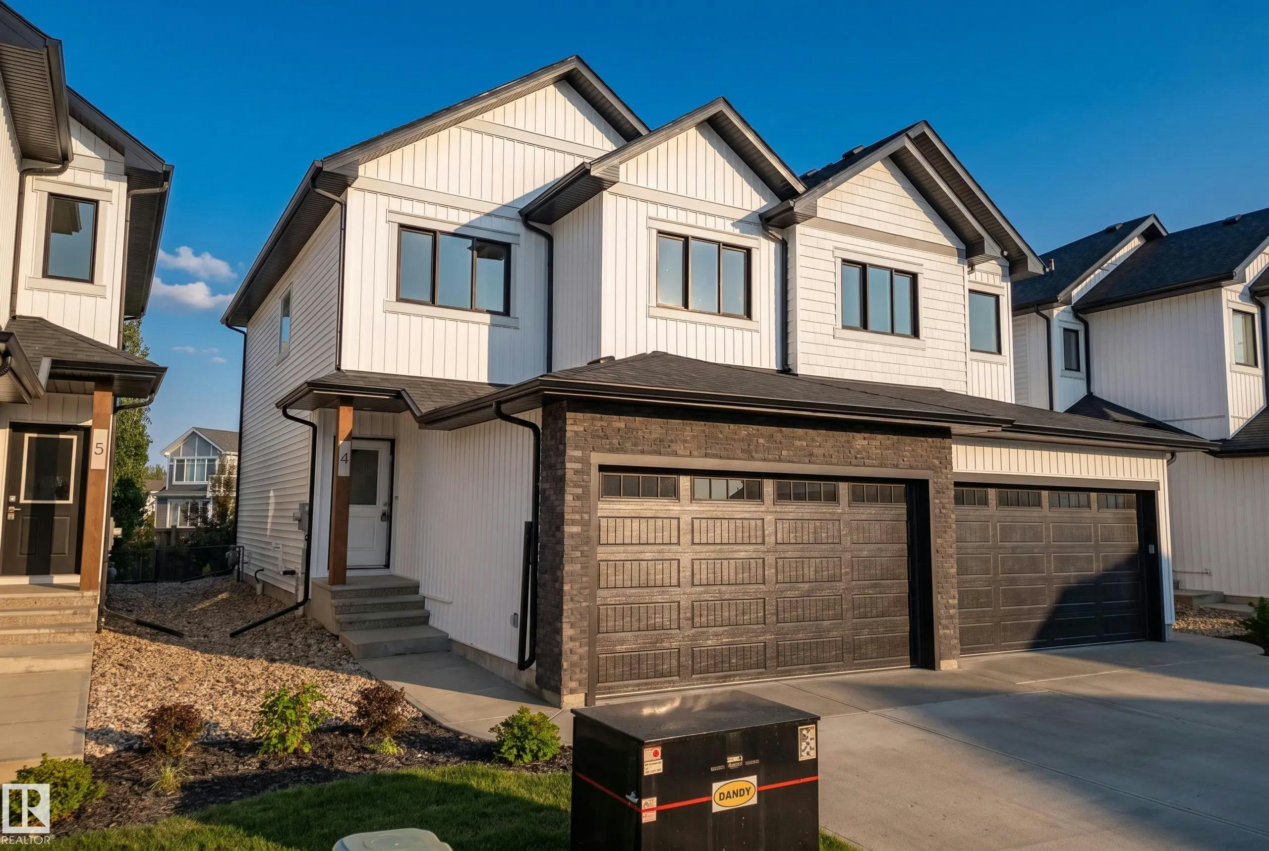 4-5122 213a Street, Edmonton, AB, T6M 1M6
