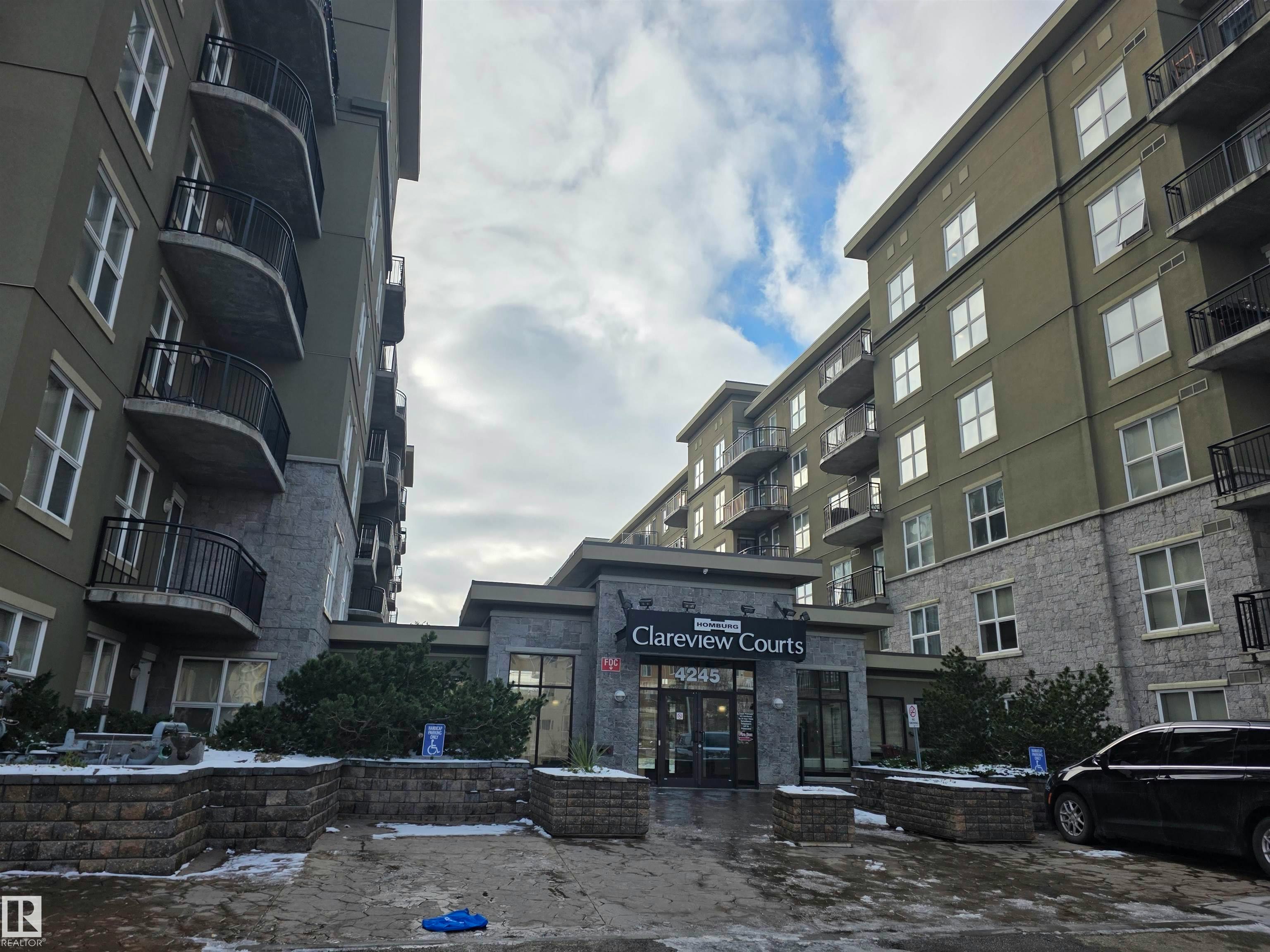 1-419-4245 139 Avenue, Edmonton, AB, T5Y 3E8