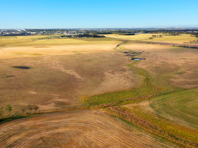 6360 C & E Trail, Innisfail, AB, T4G 0G9 - 8