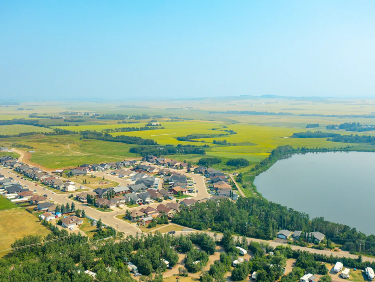 50 Avenue, Innisfail, AB, T4G 1R7 - 9