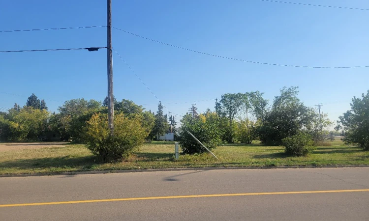 51 Ave