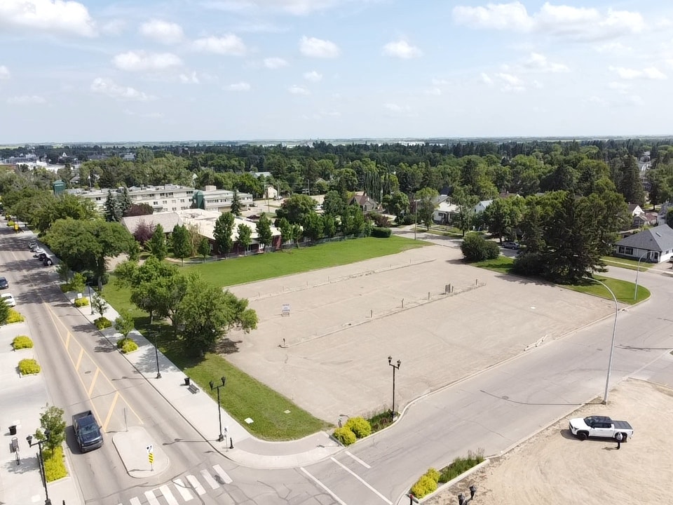  49 Ave, Wetaskiwin, AB, T9A 0N9