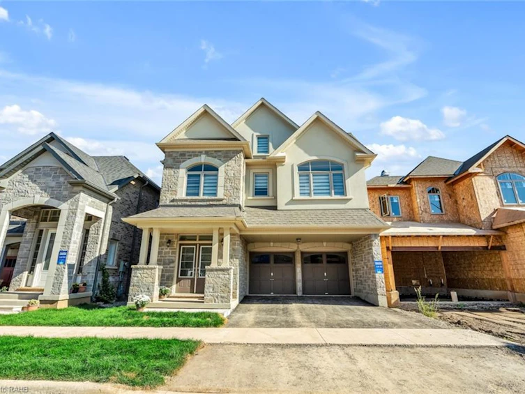 3916 Koenig Road, Burlington, ON, L7M 0Z5