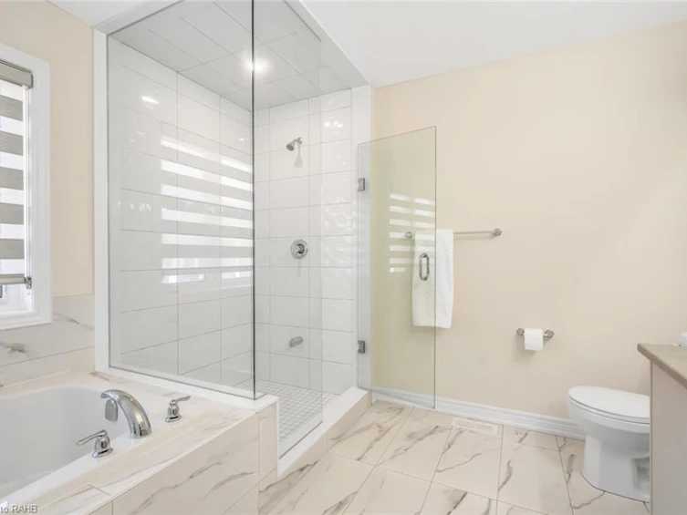 3916 Koenig Road, Burlington, ON, L7M 0Z5 - 20