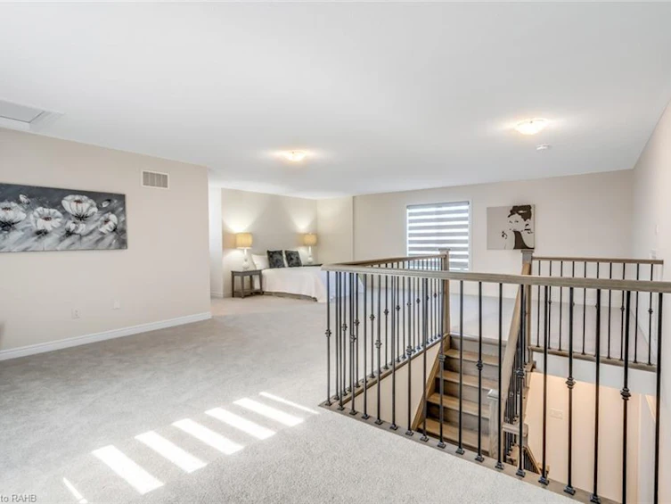 3916 Koenig Road, Burlington, ON, L7M 0Z5 - 33