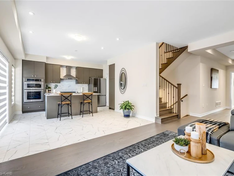 3916 Koenig Road, Burlington, ON, L7M 0Z5 - 11