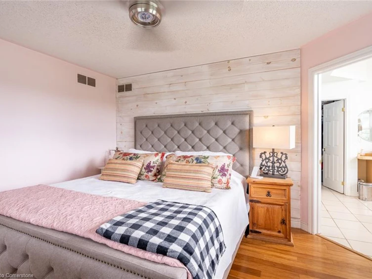 692 Concession 5 Road W, Hamilton, ON, L8B 1L6 - 16