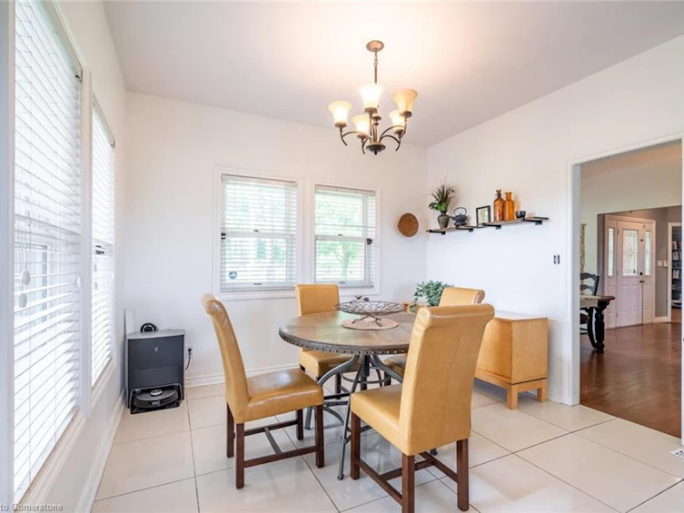 692 Concession 5 Road W, Hamilton, ON, L8B 1L6 - 7