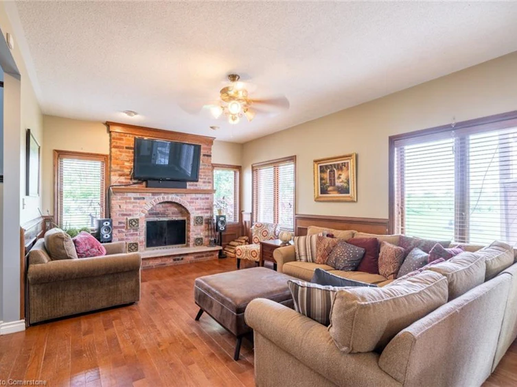 692 Concession 5 Road W, Hamilton, ON, L8B 1L6 - 10