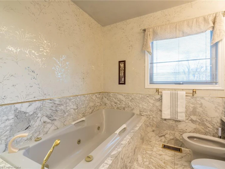 1129 Scenic Drive, Hamilton, ON, L9C 1H8 - 15