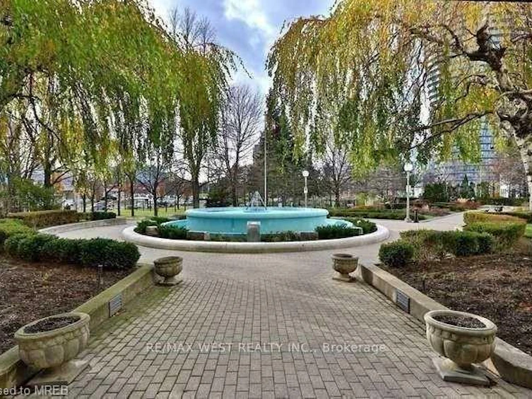 PH5-3650 Kaneff Crescent, Mississauga, ON, L5A 4A1 - 34