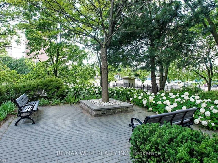 PH5-3650 Kaneff Crescent, Mississauga, ON, L5A 4A1 - 35