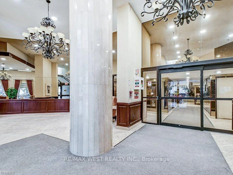 PH5-3650 Kaneff Crescent, Mississauga, ON, L5A 4A1 - 4