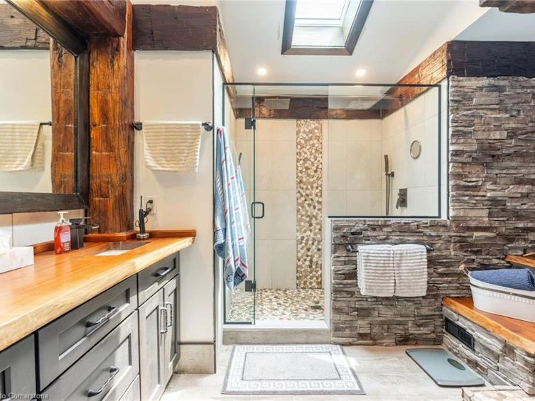 928 Brock Road, Hamilton, ON, L9H 5E4 - 26