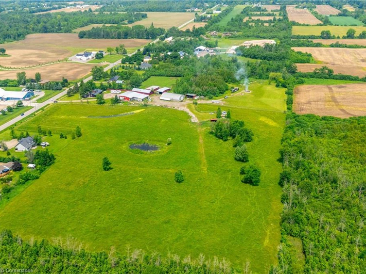 928 Brock Road, Hamilton, ON, L9H 5E4