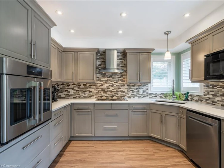 15 Pinecreek Road, Hamilton, ON, L8B 0H1 - 12