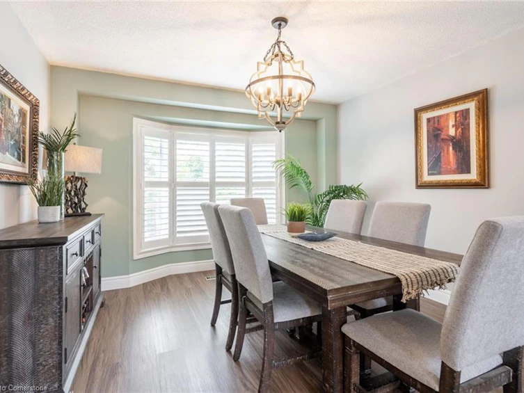 15 Pinecreek Road, Hamilton, ON, L8B 0H1 - 8