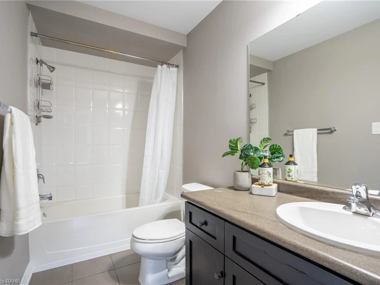 11-257 Parkside Drive, Hamilton, ON, L8B 0W5 - 20