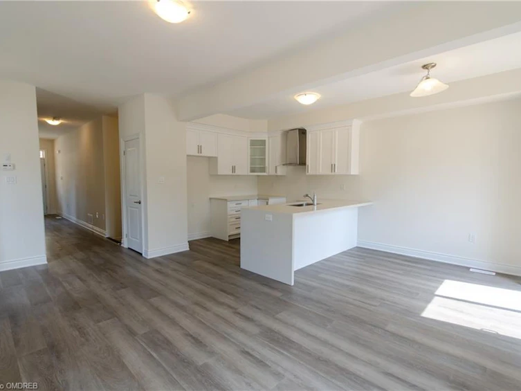 115-305 Garner Road W, Hamilton, ON, L9G 0H5 - 5