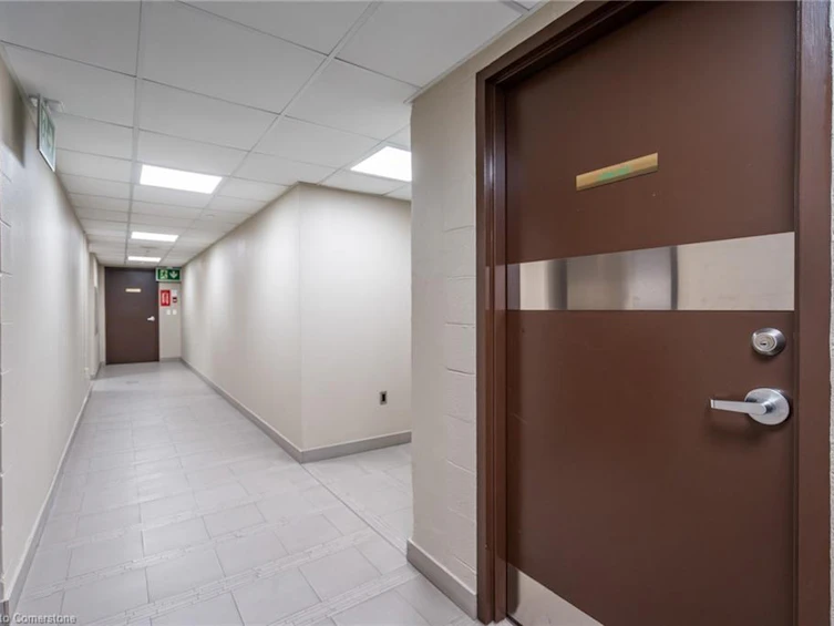 1403-1270 Maple Crossing Boulevard, Burlington, ON, L7S 2J3 - 35