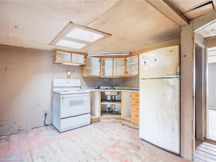 7203 Canborough Road, West Lincoln, ON, N1A 2W1 - 6