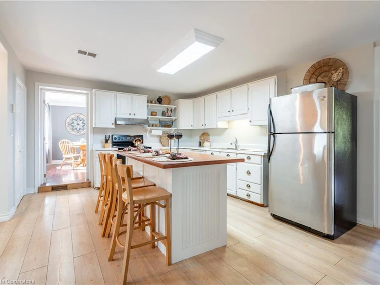 65 7th Concession Road E, Hamilton, ON, L8B 1T7 - 8