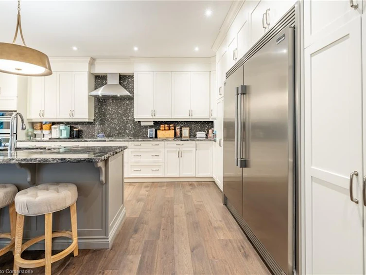 374 Woodworth Drive W, Hamilton, ON, L9G 2N3 - 17