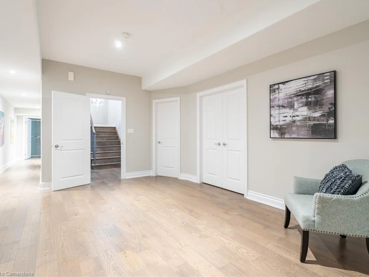 374 Woodworth Drive W, Hamilton, ON, L9G 2N3 - 36