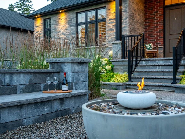 374 Woodworth Drive W, Hamilton, ON, L9G 2N3 - 5