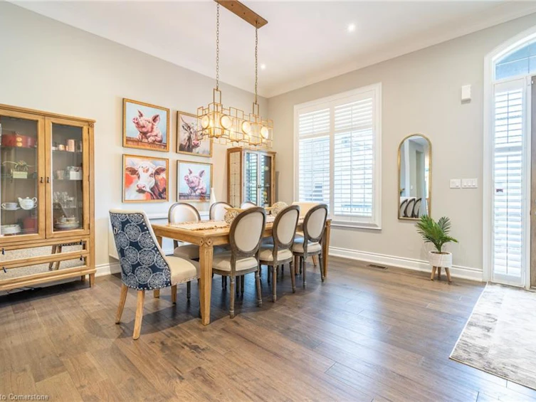 374 Woodworth Drive W, Hamilton, ON, L9G 2N3 - 9