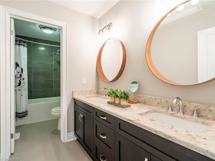 374 Woodworth Drive W, Hamilton, ON, L9G 2N3 - 33