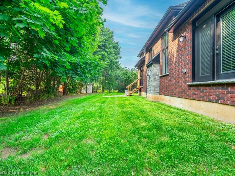 374 Woodworth Drive W, Hamilton, ON, L9G 2N3 - 45
