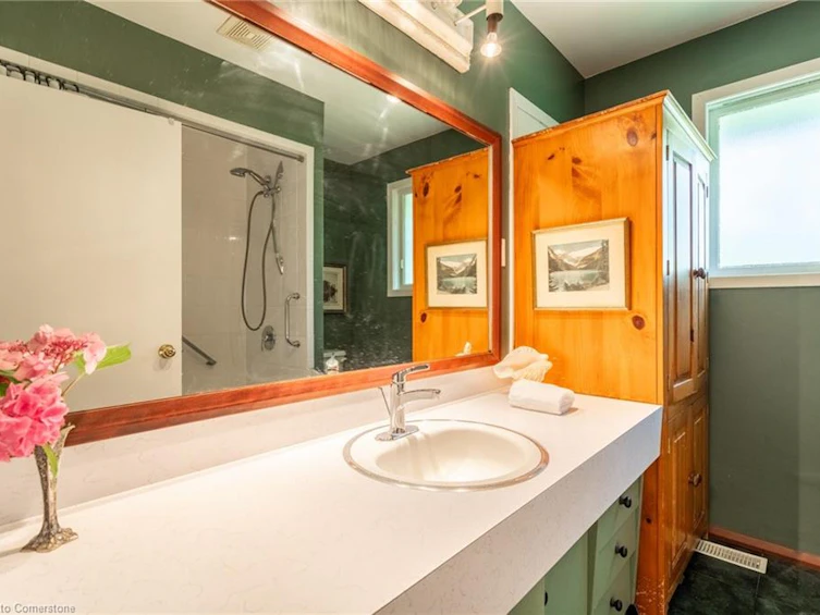 5203 Mulberry Drive, Burlington, ON, L7L 3P6 - 19