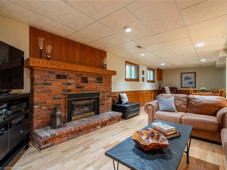 243 Wilson Street W, Hamilton, ON, L9G 3N4 - 28