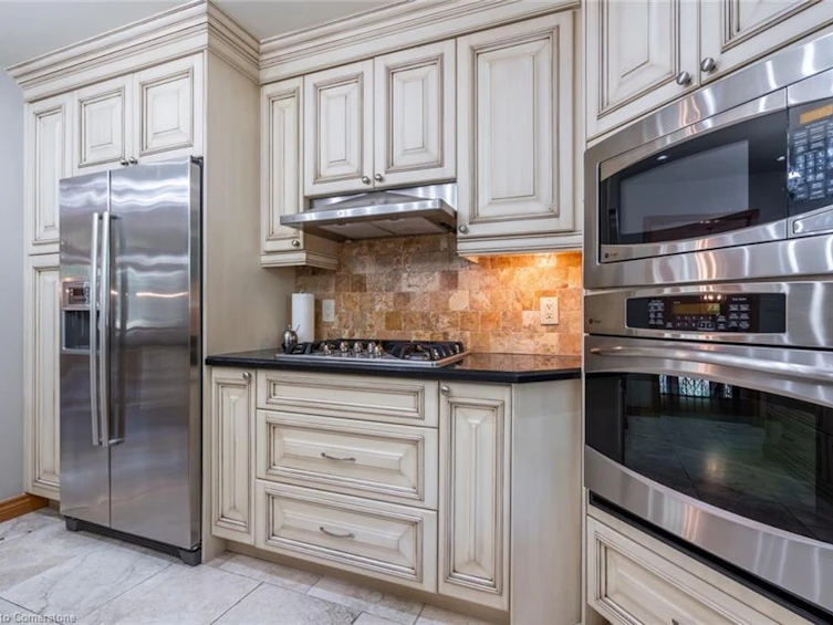 243 Wilson Street W, Hamilton, ON, L9G 3N4 - 10