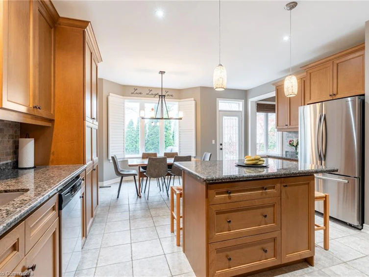194 Nisbet Boulevard, Hamilton, ON, L8B 0S7 - 8